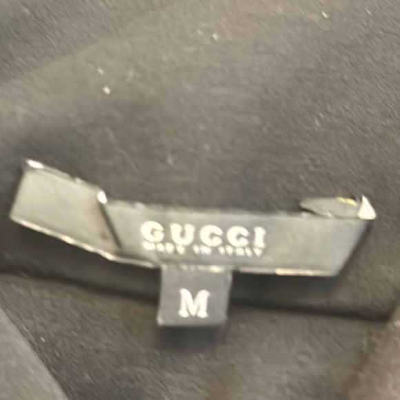 Elegant Gucci Black Off-Shoulder Dress - Picture 4 of 7